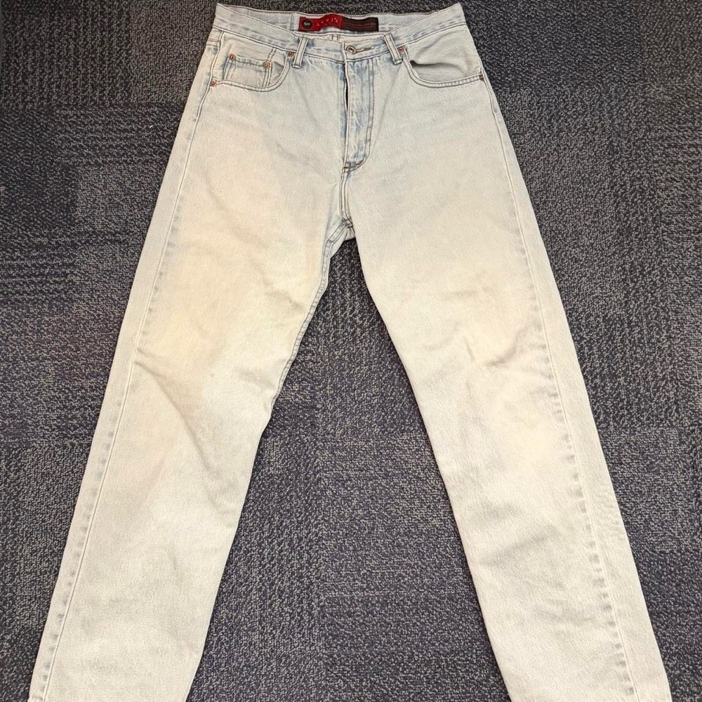Levi's Women's Light Blue Straight Leg Jeans